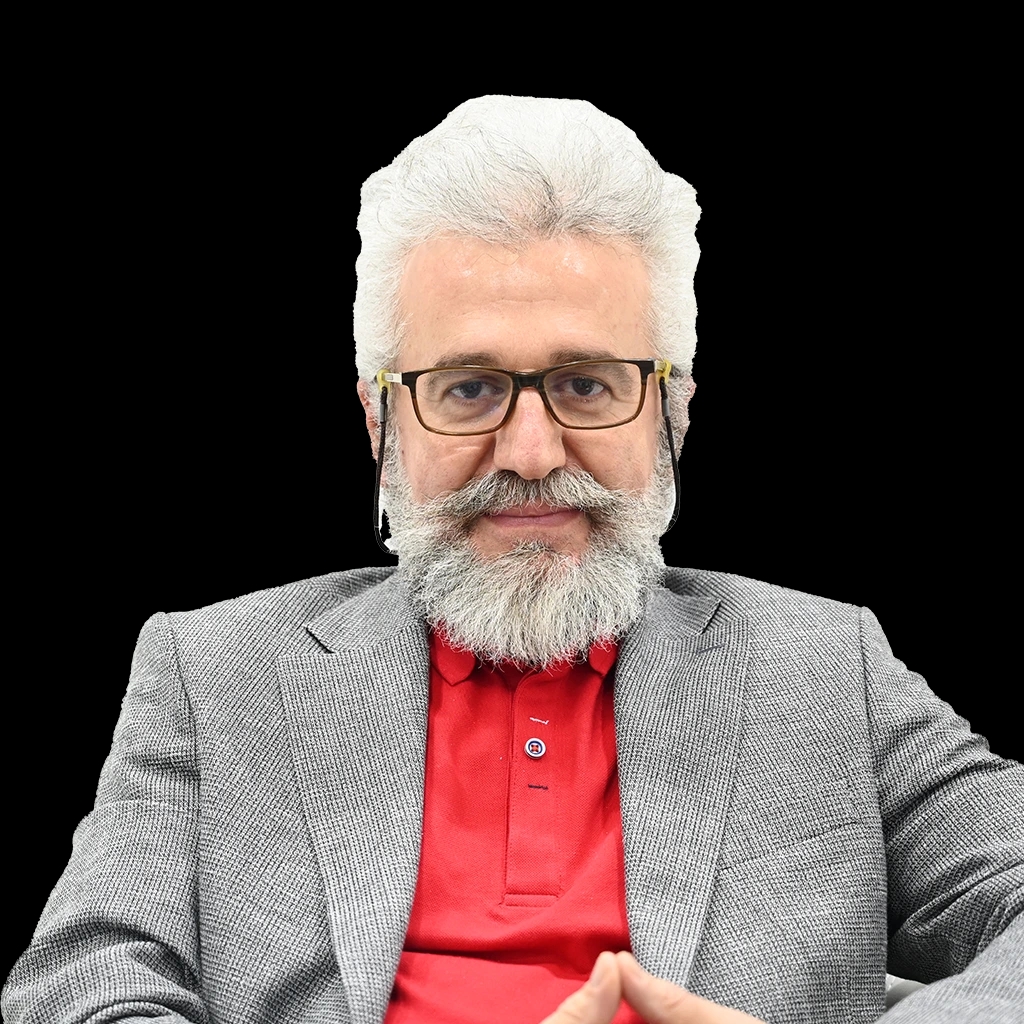 دکتر صادق حسن نیا